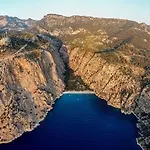 Montenegro * Faralya