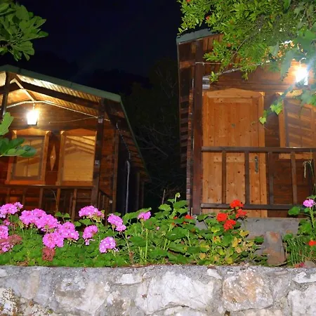 Montenegro Hotel *
