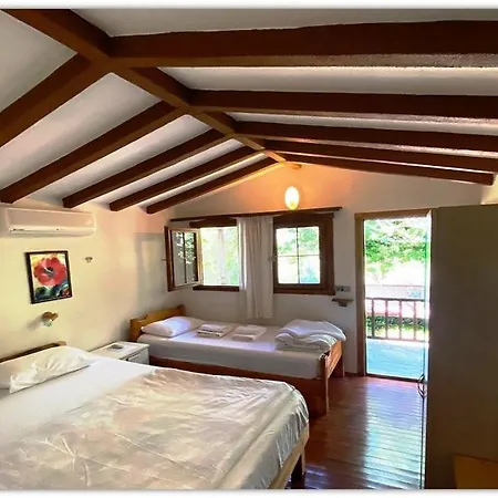 Montenegro 호텔 파랄리아