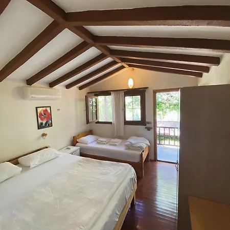 Montenegro Otel Faralya